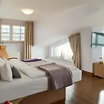 Hotel Seeschloss 4*
