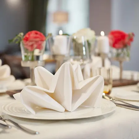 Hotel Seeschloss Hotel 4*