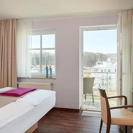 Seeschloss Hotel 4*